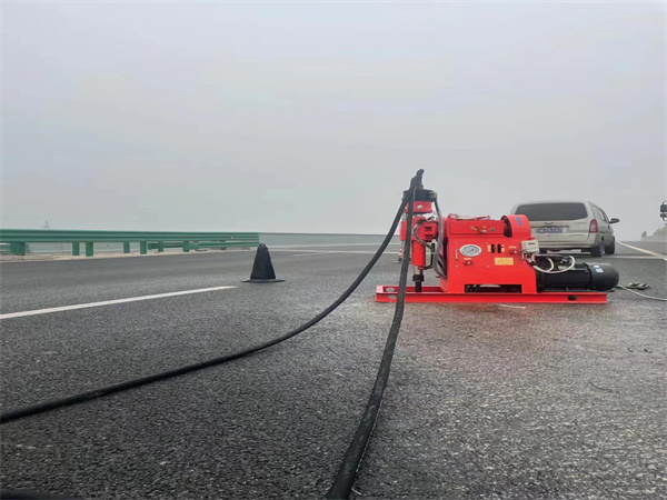 沙河马路路基路面开裂下沉注浆加固灌浆