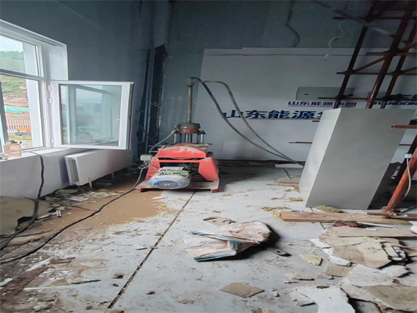 沙河地基基础下沉墙体裂缝加固注浆顶升施工